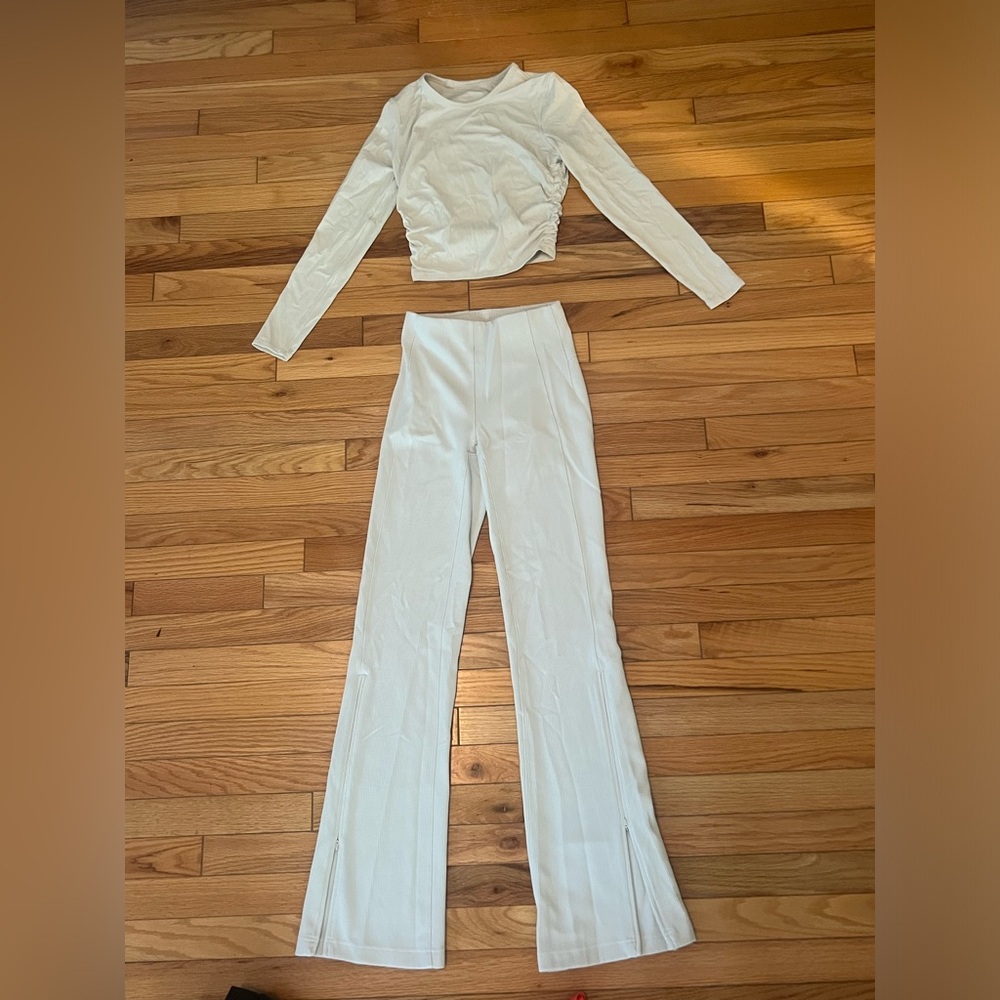 Lululemon Long sleeve and Leggings set